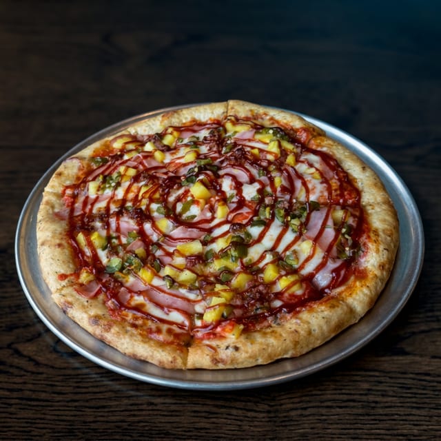 16" Spicy Hawaiian.