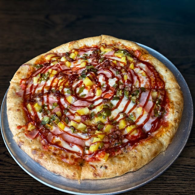 12" Spicy Hawaiian.