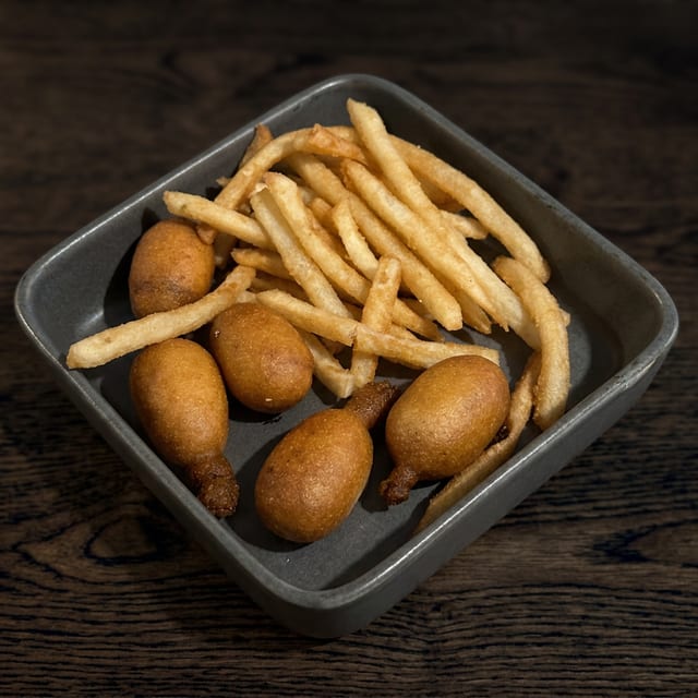 Kids Corn Dogs.